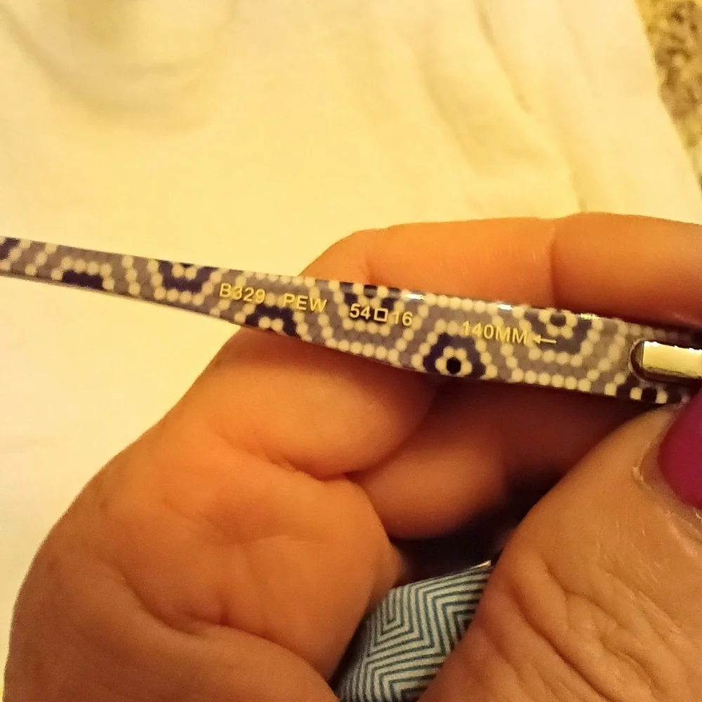 TED BAKER B329 LADIES/UNISEX PRESCRIPTION FRAMES W/ORIGINAL SILK CLEANING CLOTH